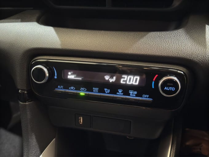 2025 Toyota Yaris