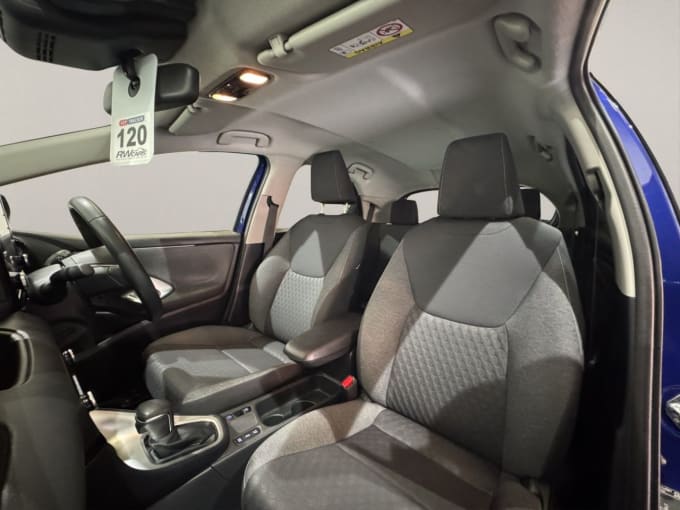 2025 Toyota Yaris