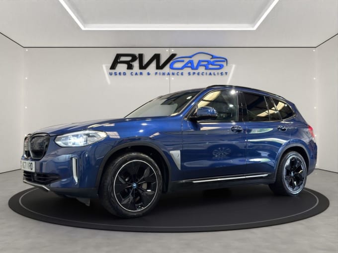 2025 BMW Ix3