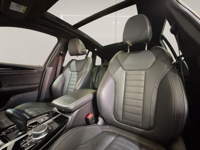 2025 BMW Ix3