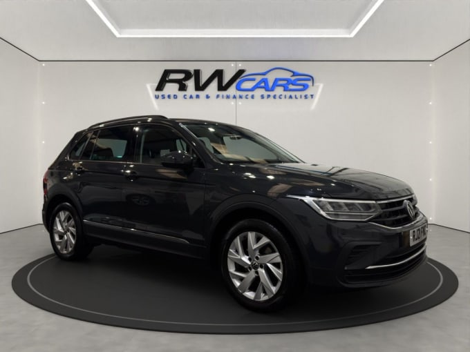 2025 Volkswagen Tiguan