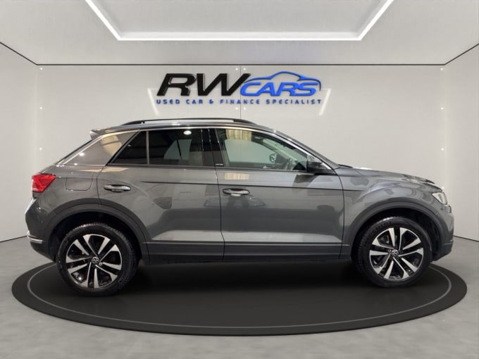 2025 Volkswagen T-roc