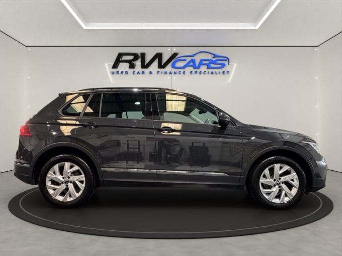 2025 Volkswagen Tiguan