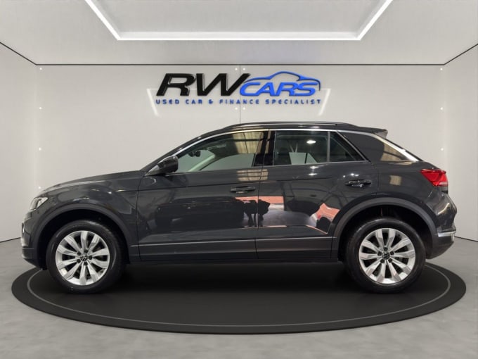2025 Volkswagen T-roc