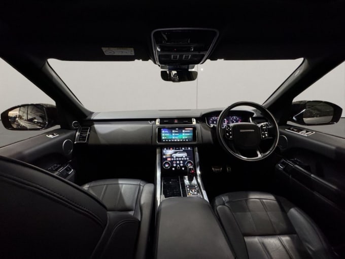 2025 Land Rover Range Rover Sport