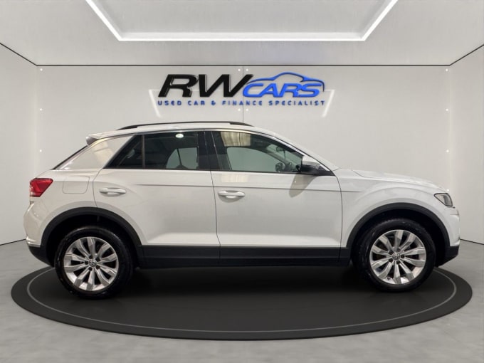 2025 Volkswagen T-roc