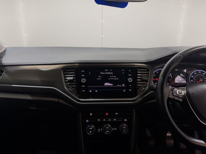 2025 Volkswagen T-roc