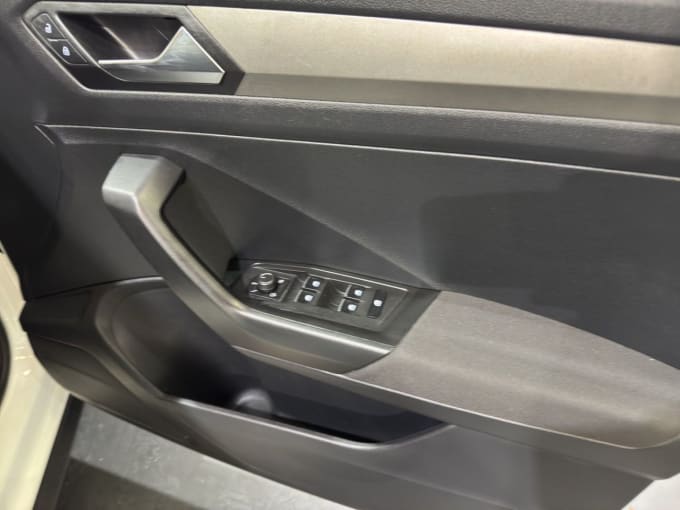 2025 Volkswagen T-roc