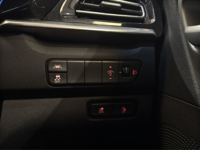2025 Kia Niro