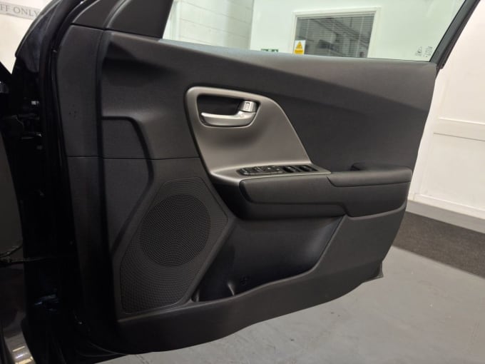 2025 Kia Niro