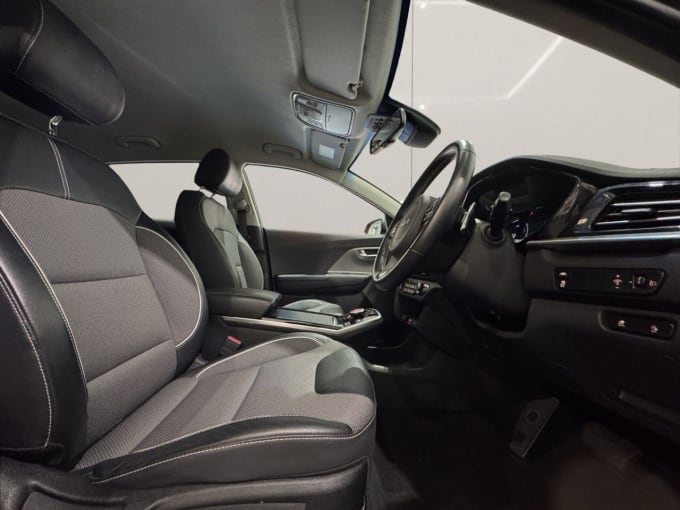 2025 Kia Niro