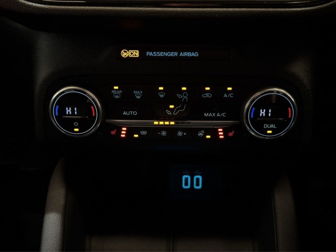 2025 Ford Kuga