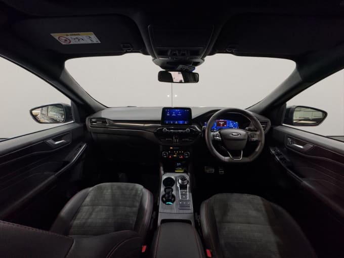 2025 Ford Kuga
