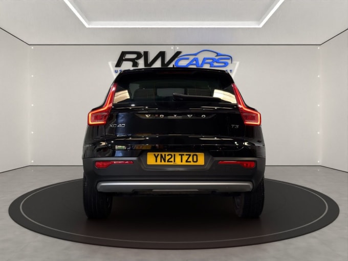 2025 Volvo Xc40