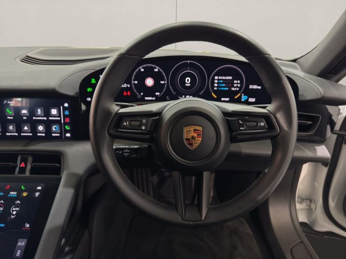 2025 Porsche Taycan