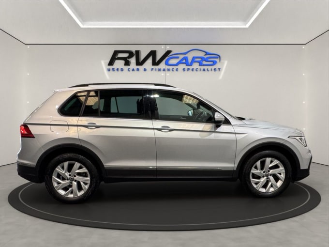 2025 Volkswagen Tiguan