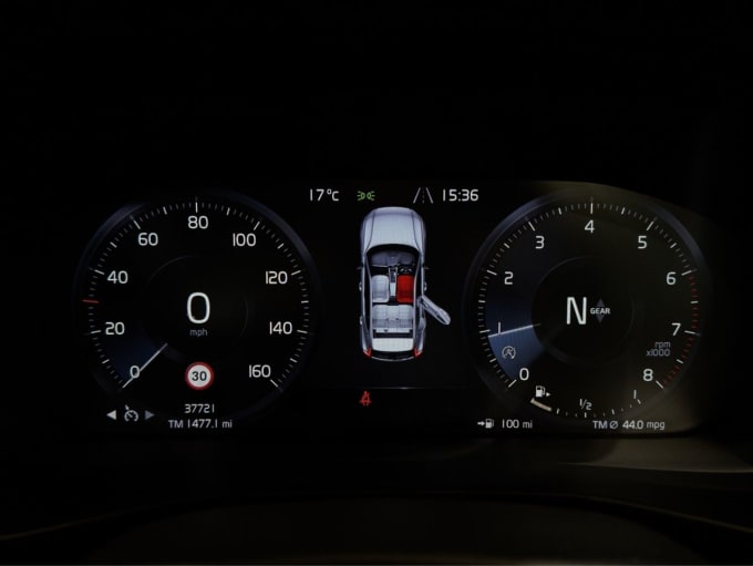 2025 Volvo Xc40