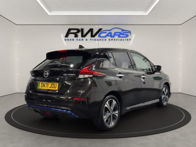 2025 Nissan Leaf