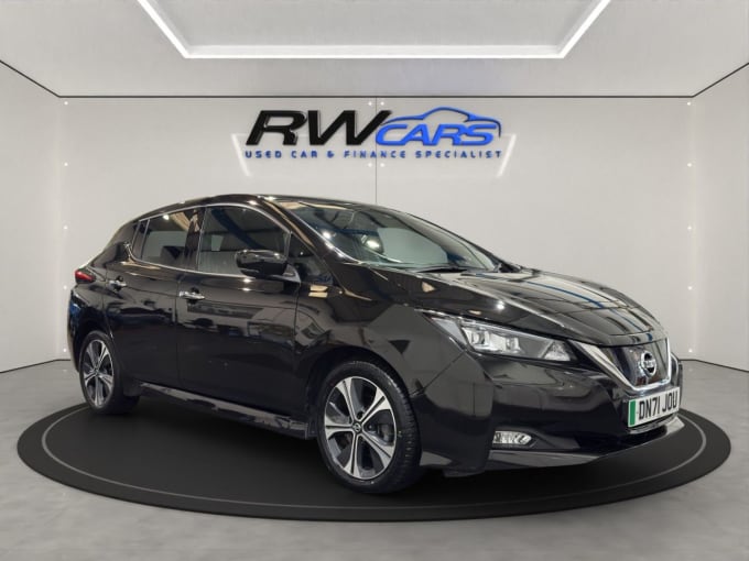 2025 Nissan Leaf