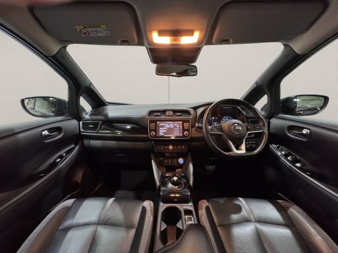 2025 Nissan Leaf