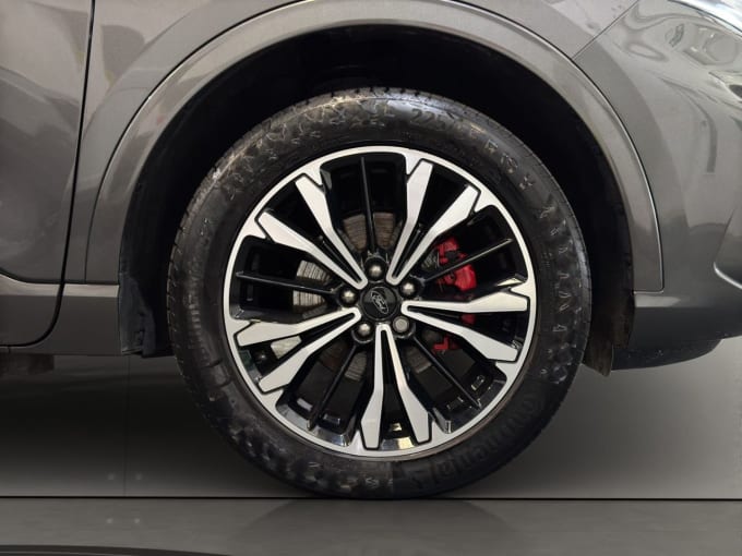 2025 Ford Kuga