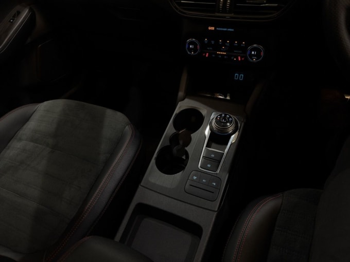 2025 Ford Kuga