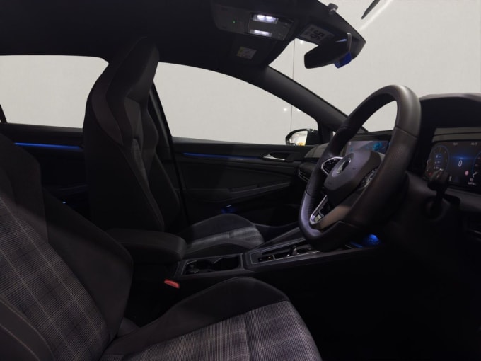 2025 Volkswagen Golf