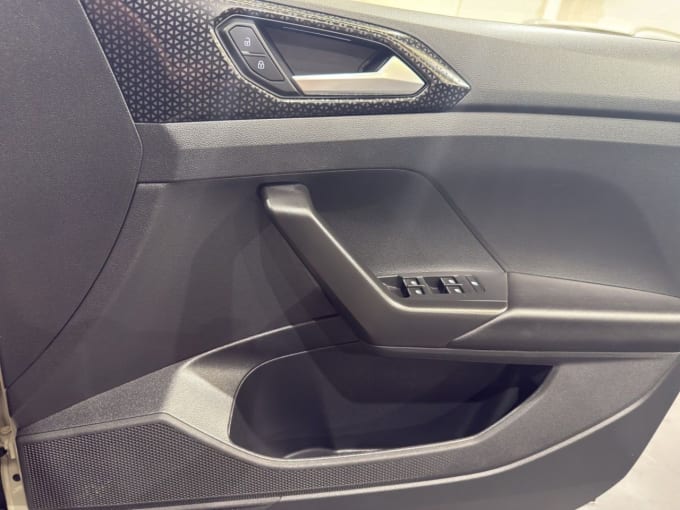 2025 Volkswagen T-cross