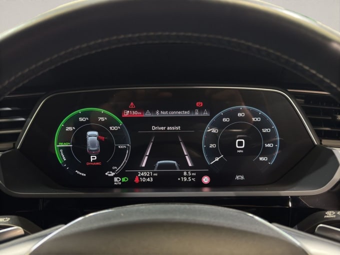 2025 Audi E-tron