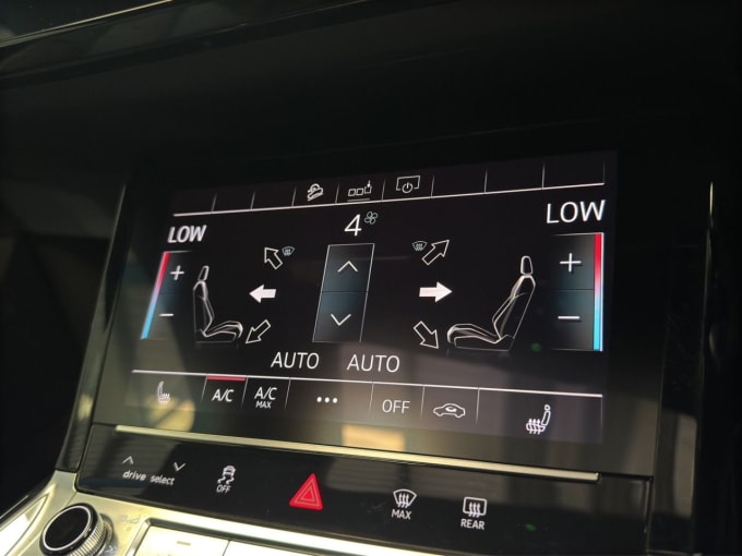 2025 Audi E-tron