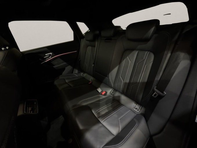 2025 Audi E-tron