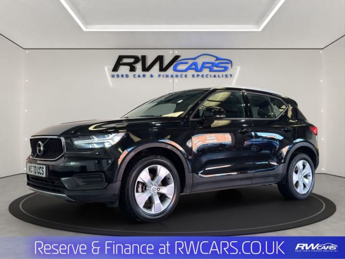 2025 Volvo Xc40