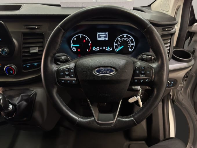 2025 Ford Transit Custom