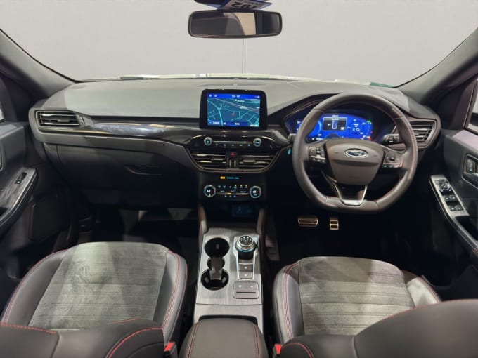 2025 Ford Kuga