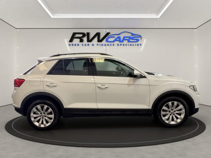 2025 Volkswagen T-roc