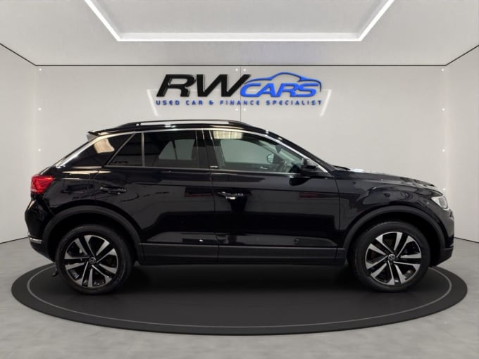 2025 Volkswagen T-roc