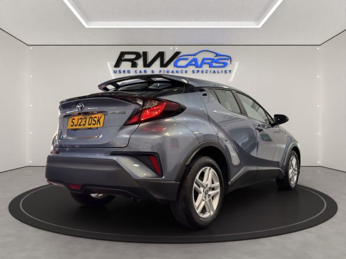 2025 Toyota C-hr