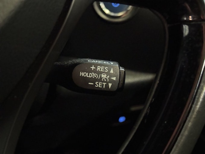 2025 Toyota C-hr