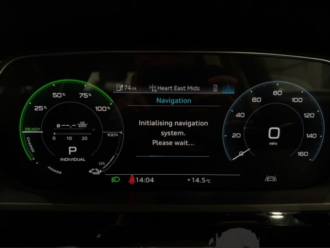 2025 Audi E-tron