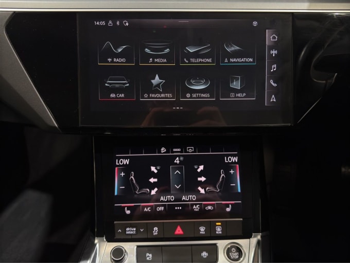 2025 Audi E-tron