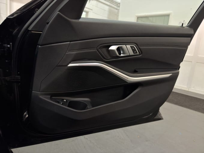 2025 BMW 3 Series