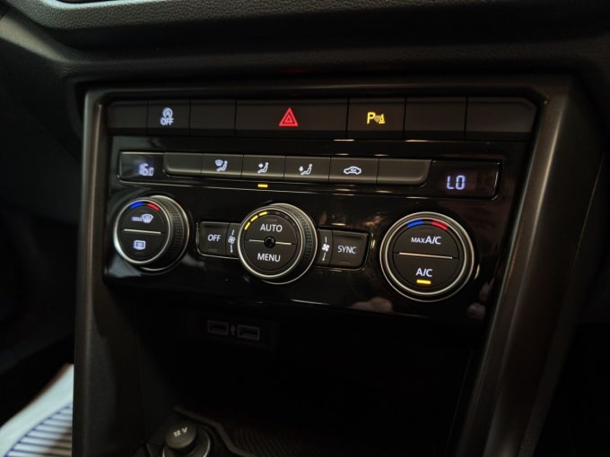 2025 Volkswagen T-roc