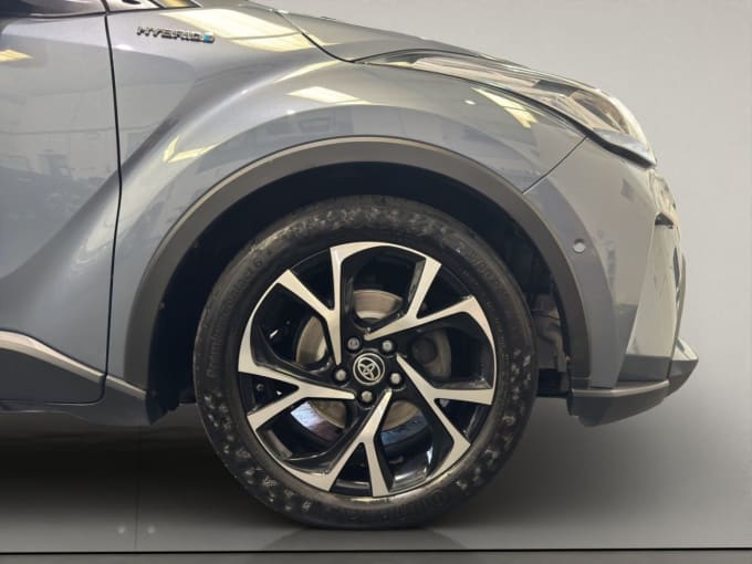 2025 Toyota C-hr