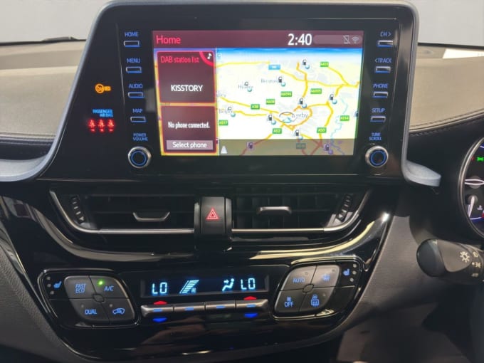 2025 Toyota C-hr