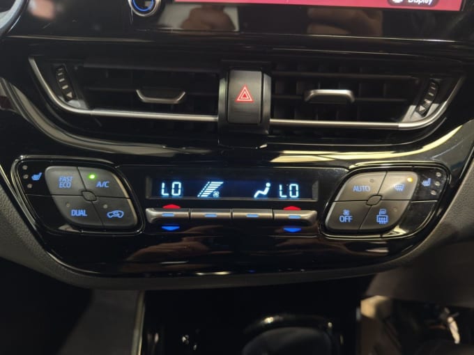 2025 Toyota C-hr