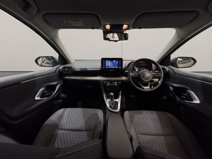 2025 Toyota Yaris