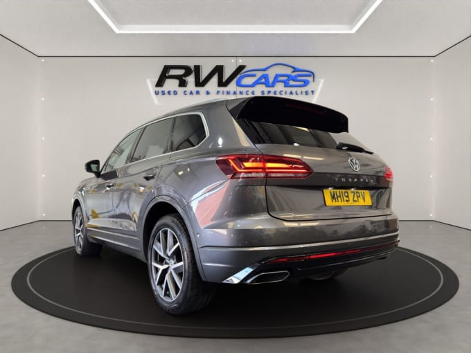 2025 Volkswagen Touareg