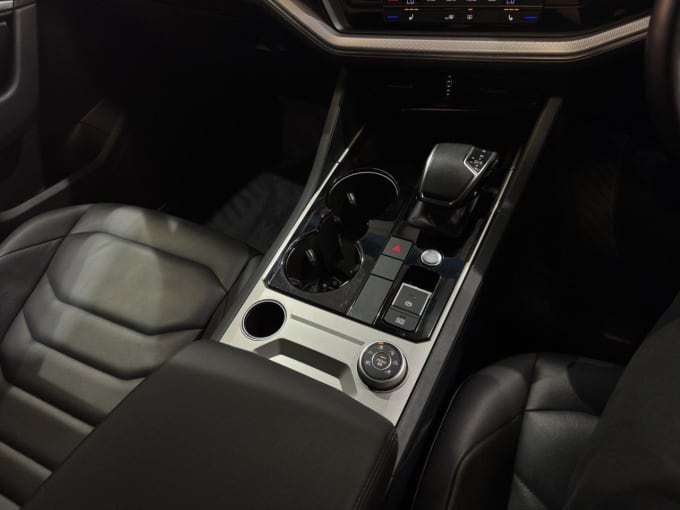 2025 Volkswagen Touareg