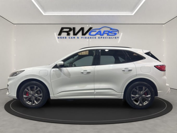 2025 Ford Kuga