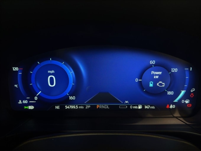 2025 Ford Kuga